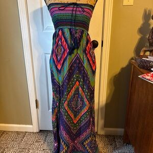 Flying Tomato Strapless Geometric Maxi Dress small